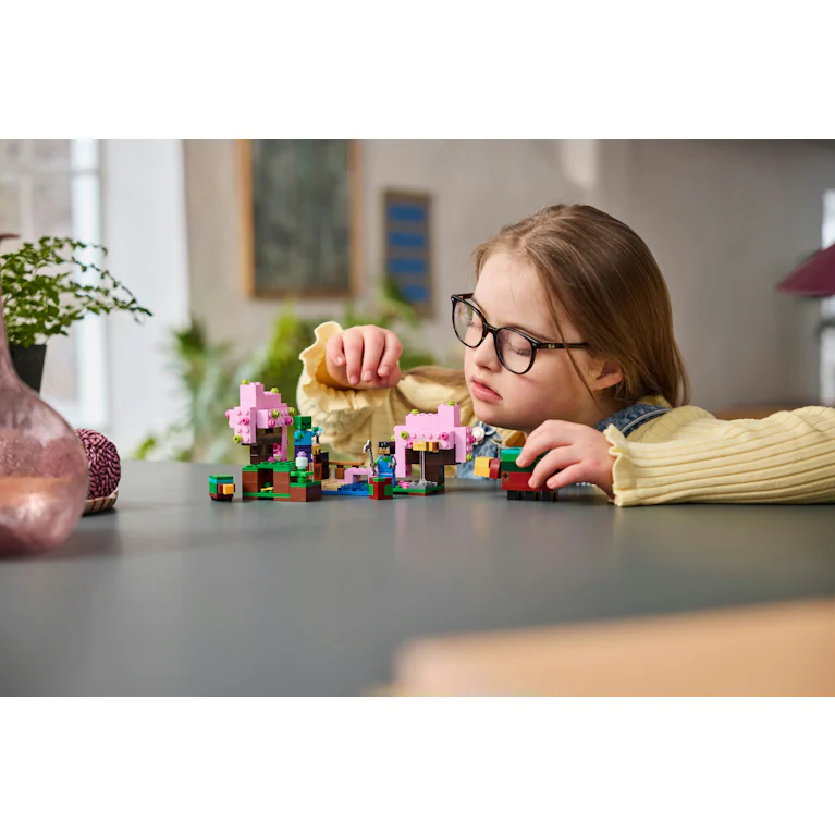 LEGO® Minecraft 21260 De kersenbloesemtuin