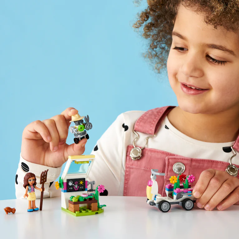 LEGO® Friends 41425 Olivia`s Flower Garden