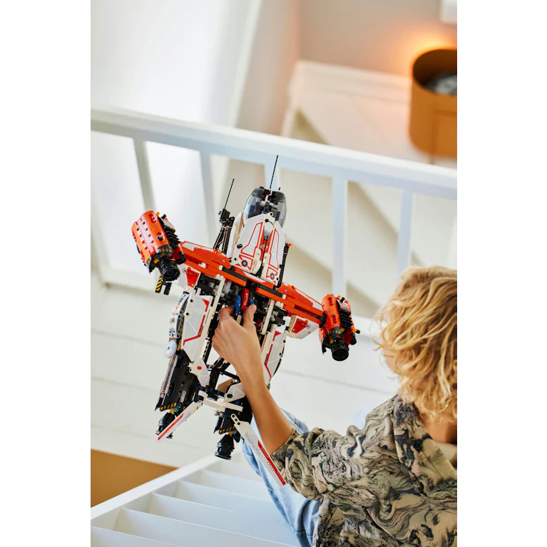 LEGO® Technic 42181 VTOL vrachtruimteschip LT81
