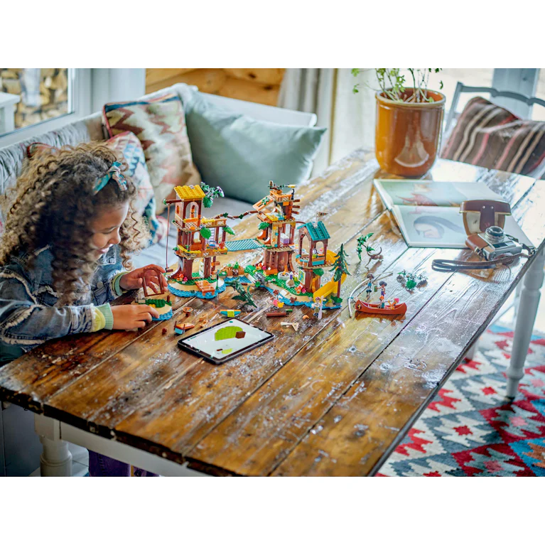 LEGO® Friends 42631 Avonturenkamp boomhut