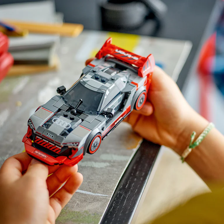 LEGO® Speed Champions 76921 Audi S1 e-tron quattro racewagen