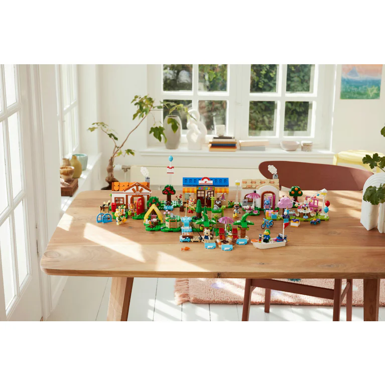 LEGO® Animal Crossing™ 77046 Julians verjaardagsfeestje
