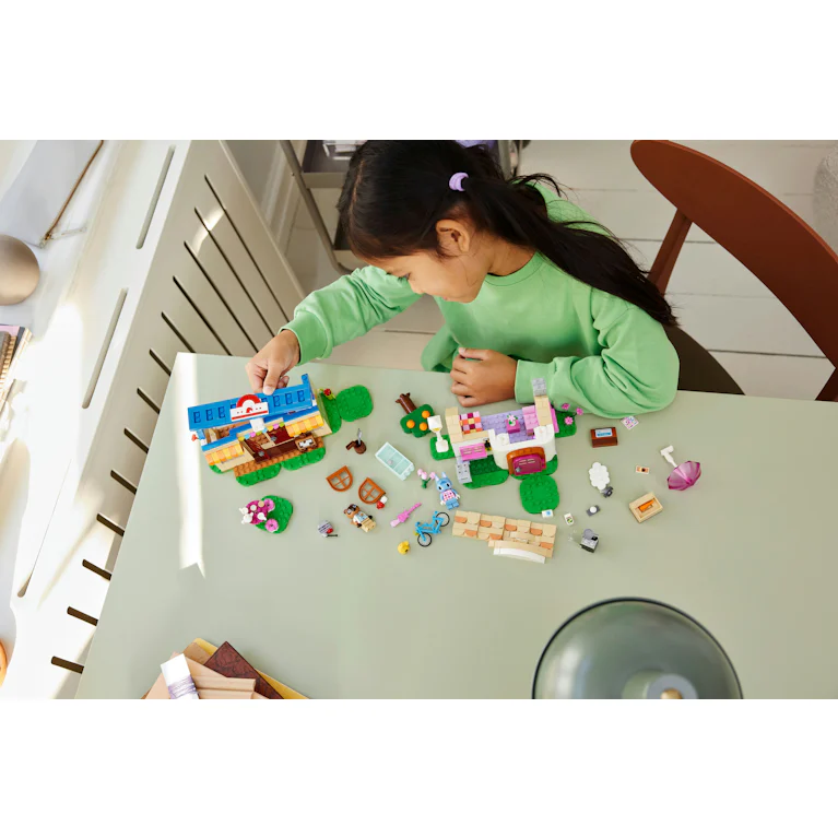 LEGO® Animal Crossing™ 77050 Nooks hoek en Rosie's huis