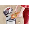 Brabantia pedaalemmer Newlcon 30 liter matt steel fingerprint proof