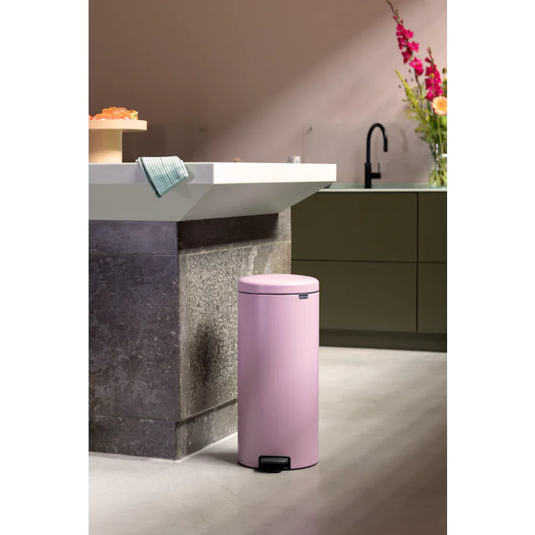 Brabantia Pedaalemmer NewIcon 30 liter Lilac Pink
